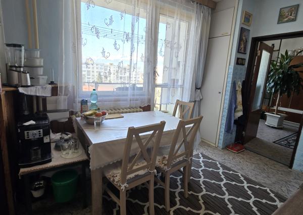 Exkluzívne na predaj veľký slnečný 3-izbový byt s balkónom v Poprade na sídlisku Nový juh, ul. Jesenná