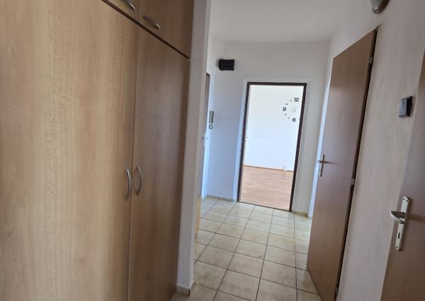 Exkluzívna ponuka! Ponúkam na prenájom 2.-izbový byt s balkónom v Poprade časť Západ ul. 29. Augusta