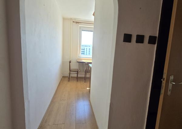 Exkluzívna ponuka! Ponúkam na prenájom 2.-izbový byt s balkónom v Poprade časť Západ ul. 29. Augusta