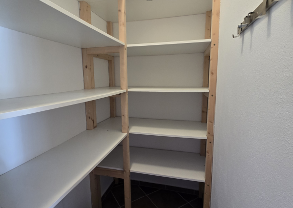 Exkluzívna ponuka! Ponúkam na prenájom novostavba 2-izbový byt s balkónom v Poprade časť centrum ul. Levočská
