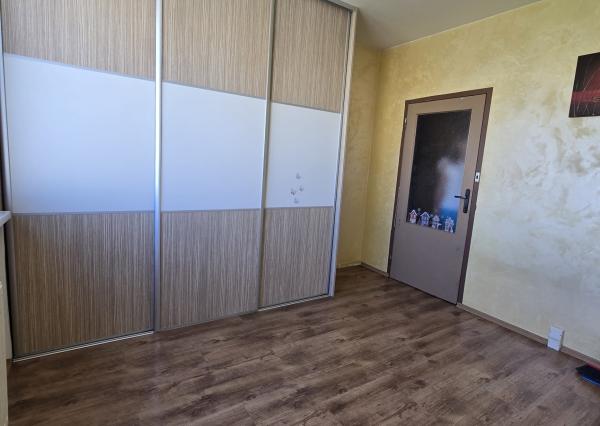 Exkluzívna ponuka! Ponúkam na predaj 4-izbový byt s balkónom v Poprade ul. Suchoňova