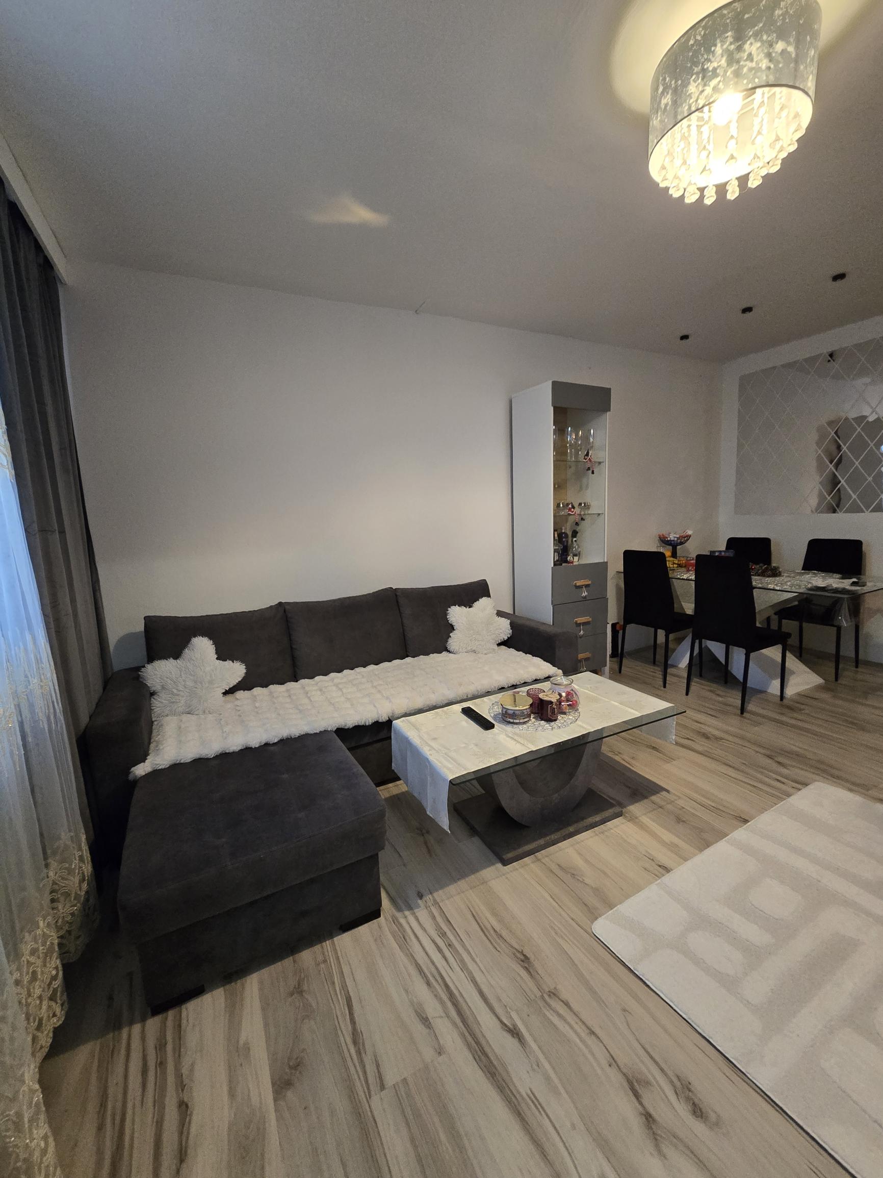 Exkluzívna ponuka! Ponúkam na predaj 2 izbový byt s balkónom v Poprade, časť sídlisko Západ na ul. 29. Augusta