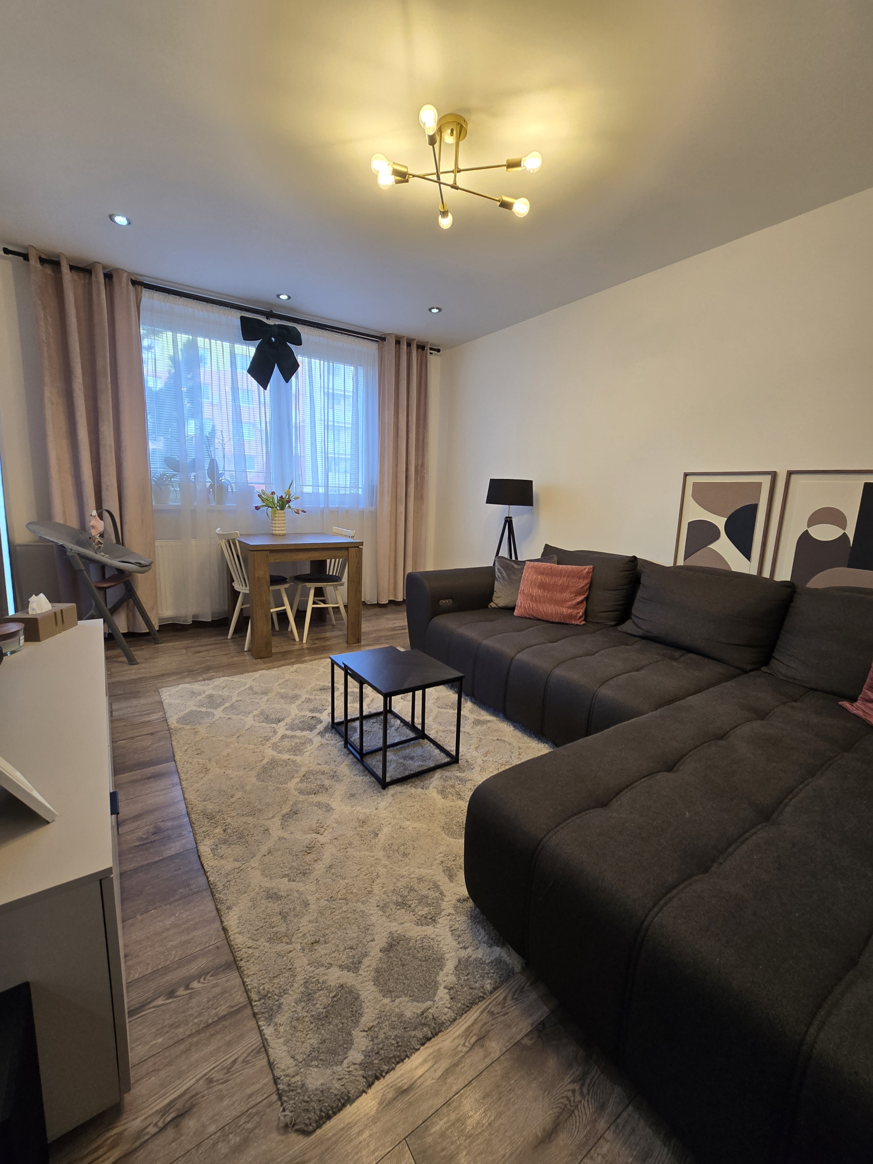 REZERVOVANĚ -   Na predaj 3-izbový byt v Poprade časť Matejovce na  sídlisku Allendeho