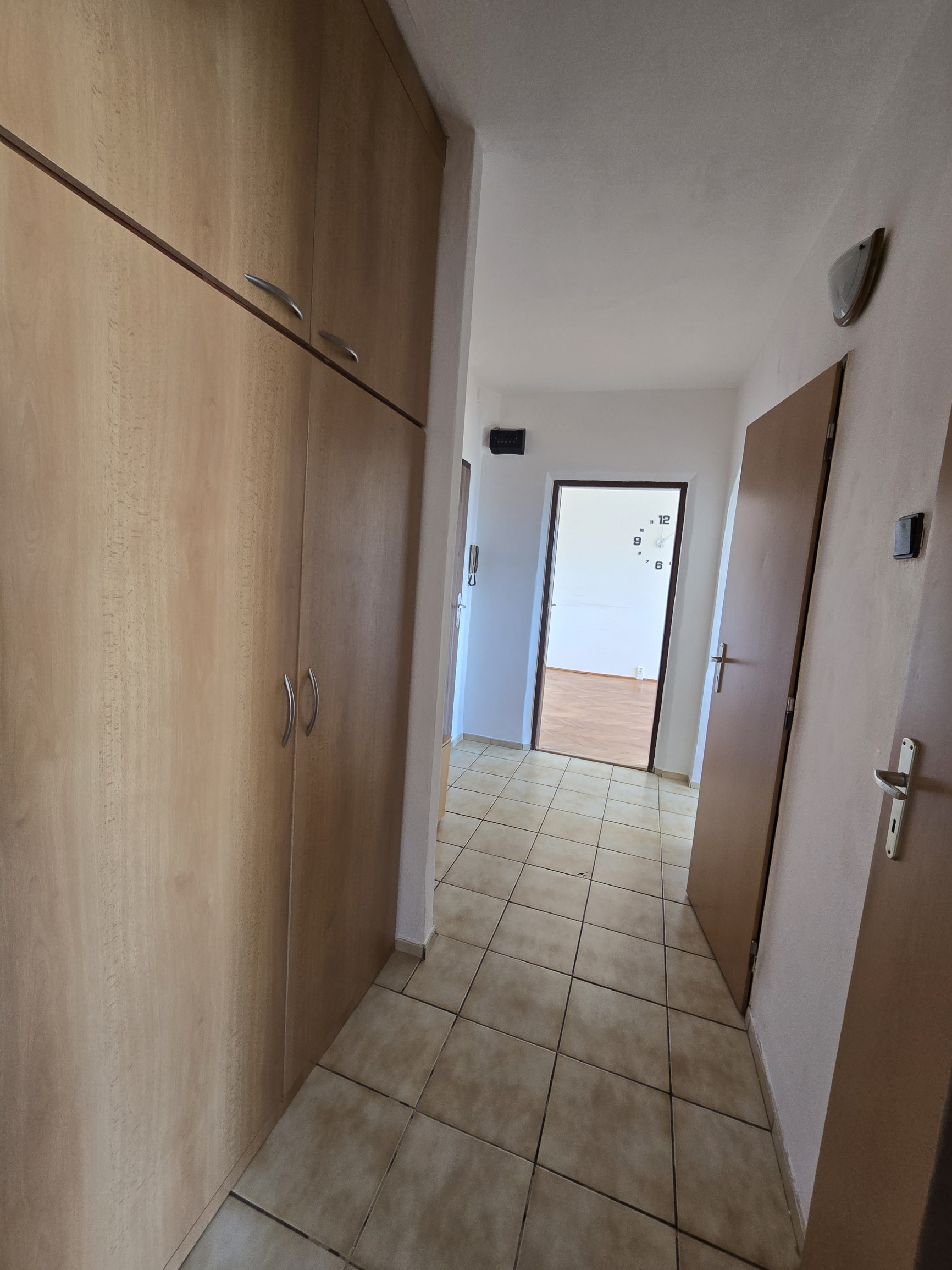 Exkluzívna ponuka! Ponúkam na prenájom 2.-izbový byt s balkónom v Poprade časť Západ ul. 29. Augusta